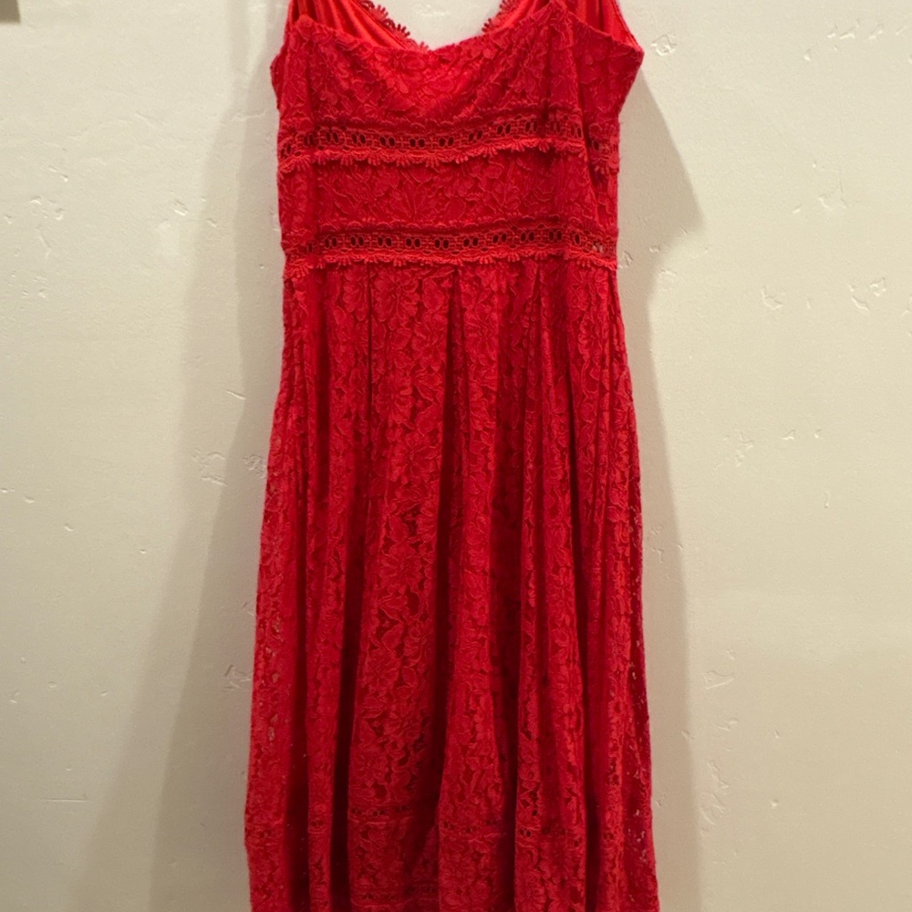 NSR Vibrant Red Lace Midi Dress